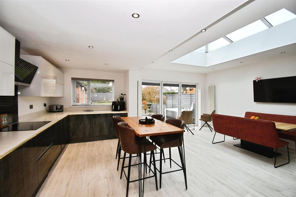 Kitchen area
