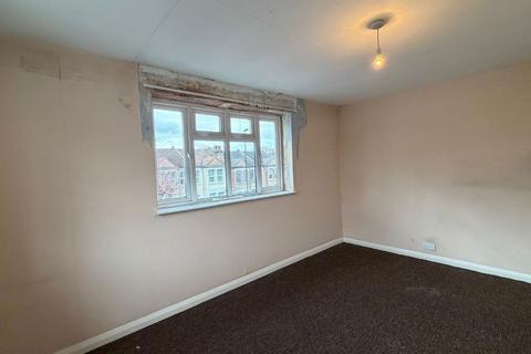 undefined, 120A Parchmore Road, Thornton Heath, Surrey, CR7 8LX