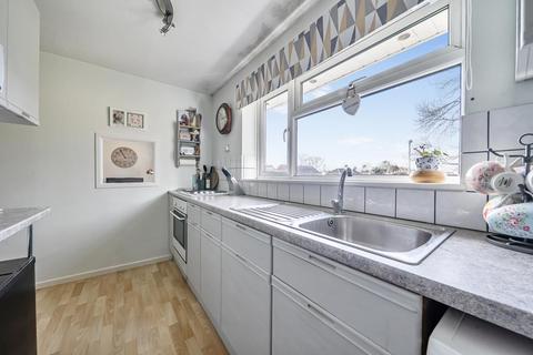 2 bedroom maisonette for sale, Justinian Close, Chandler's Ford