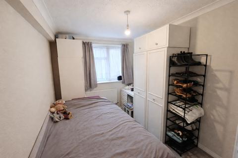 undefined, Maybank Road, London, E18