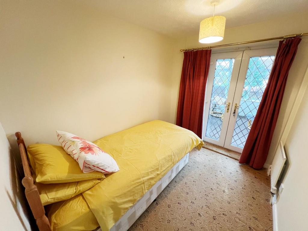 Bedroom Three / Dining room.