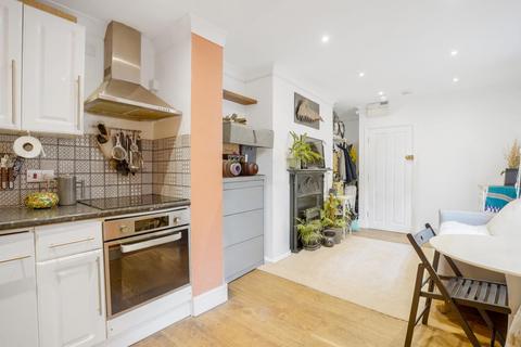 1 bedroom flat for sale, Sunderland Road, Forest Hill, London, SE23