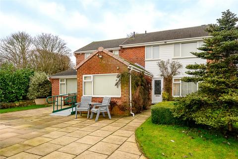 Farnham Close, Leeds, LS14