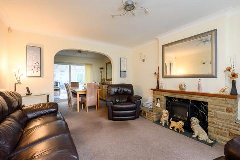 undefined, Farnham Close, Leeds, LS14