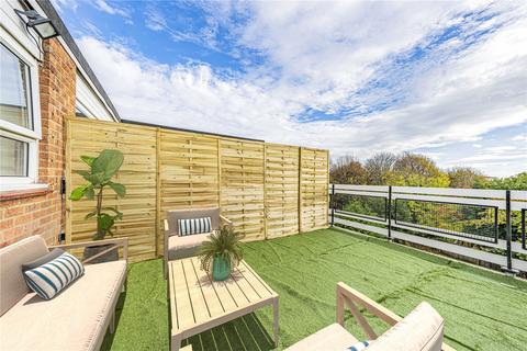 1 bedroom apartment for sale, The Lawns, 16 Lake Road, London, SW19