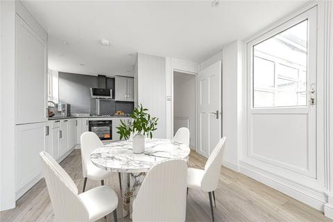 1 bedroom apartment for sale, The Lawns, 16 Lake Road, London, SW19