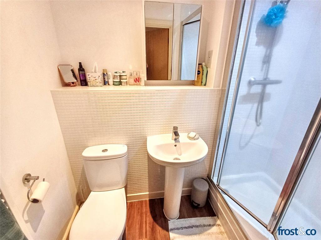 Ensuite