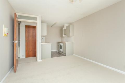 1 bedroom retirement property for sale, Beach Street, Herne Bay, Kent, CT6