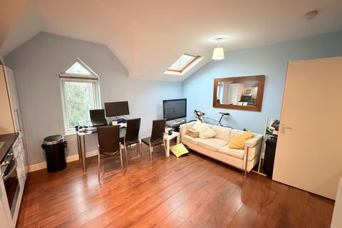 1 bedroom apartment to rent, Liverpool Road, Eccles, M30