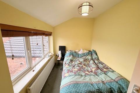 1 bedroom apartment to rent, Liverpool Road, Eccles, M30