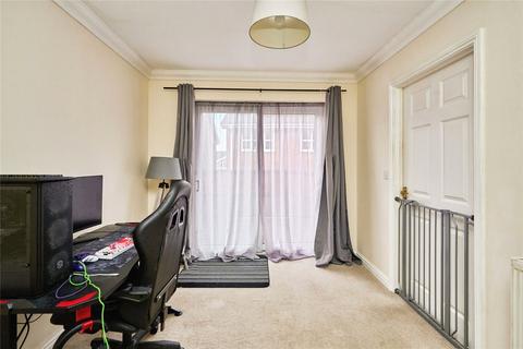 3 bedroom semi-detached house for sale, Kingslea Park, East Cowes, Isle of Wight, PO32