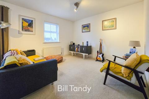 2 bedroom apartment for sale, Thacker Drive, Lichfield, WS13