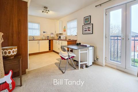 2 bedroom apartment for sale, Thacker Drive, Lichfield, WS13
