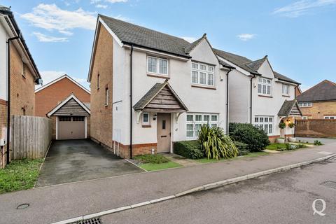 4 bedroom detached house for sale, Quadrille Avenue, Sittingbourne, Kent, ME10
