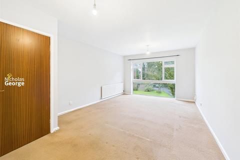 2 bedroom apartment for sale, Elizabeth Court, 107 Metchley Lane, Harborne, Birmingham, B17