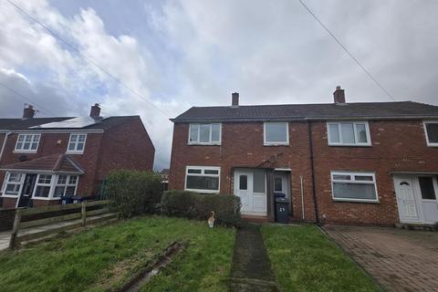 3 bedroom house to rent, Lawrence Avenue, South Shields