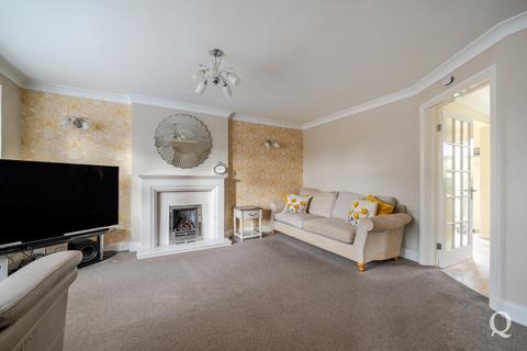4 bedroom detached house for sale, Beauvoir Drive, Kemsley, Sittingbourne, Kent, ME10