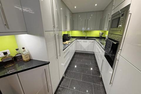 2 bedroom flat for sale, Commissioners Wharf, North Shields, North Tyneside