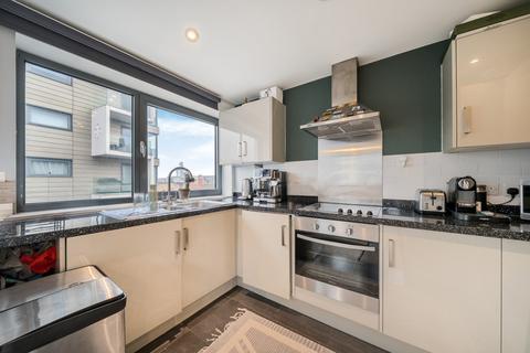2 bedroom flat for sale, Ewer Street, Southwark, London, SE1