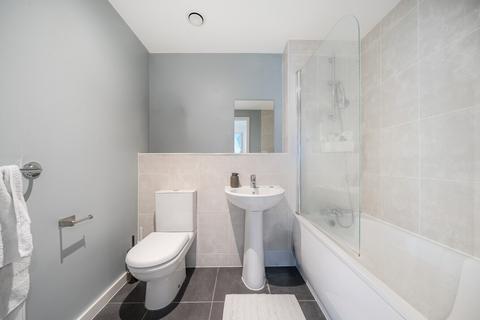 2 bedroom flat for sale, Ewer Street, Southwark, London, SE1