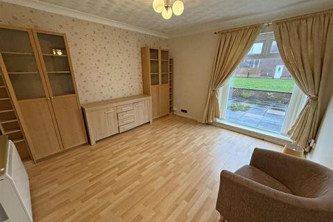 2 bedroom flat for sale, Arran Place, North Shields