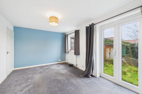 2 bedroom terraced house for sale, 9 The Meadows, Foxholes, YO25 3HQ