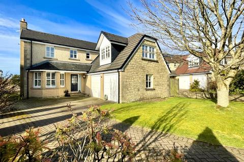 5 bedroom detached house for sale, 18 Croft Wynd, Milnathort, KY13
