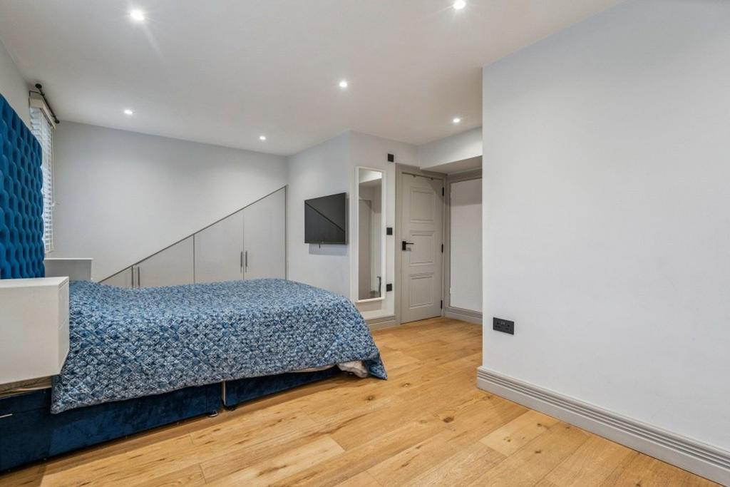 Loft Room