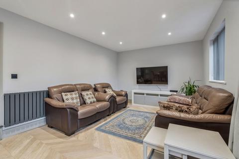 5 bedroom property for sale, Alva Way, Carpenders Park, Watford, WD19