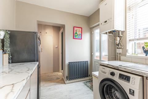 3 bedroom terraced house for sale, Wheatley Avenue, Normanton, WF6