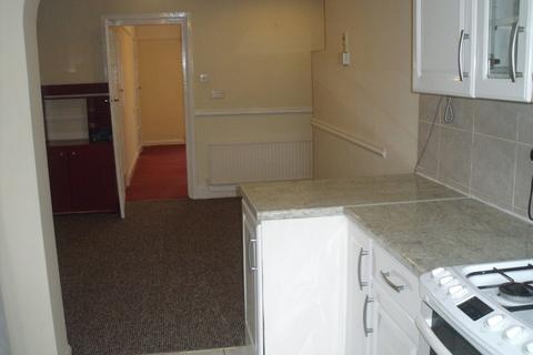 undefined, Park Road, Farnborough GU14