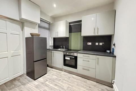 2 bedroom terraced house to rent, Pond Street, Barnsley