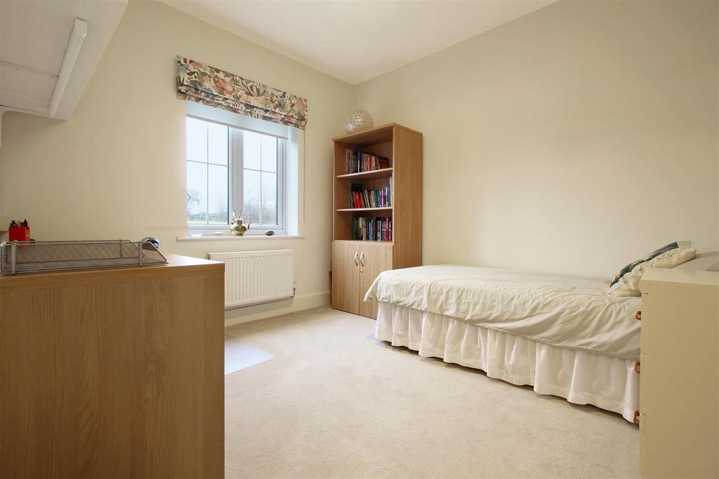 Bedroom 3.jpg