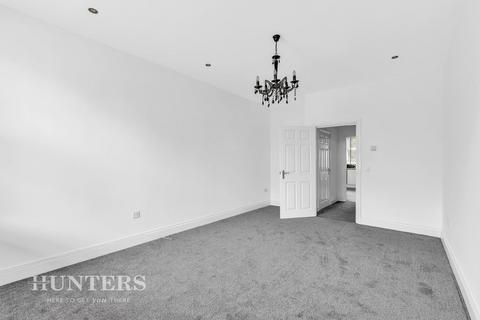 4 bedroom townhouse for sale, Belgrave Road, New Moston, Manchester