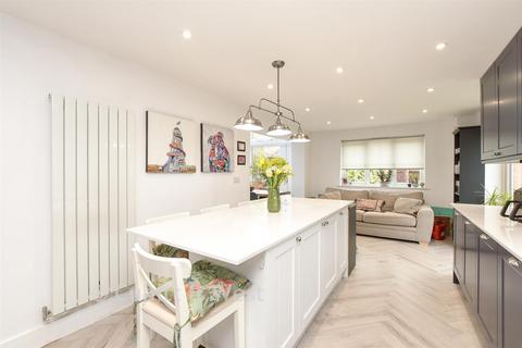 undefined, Brookfield Drive, Horley, Surrey