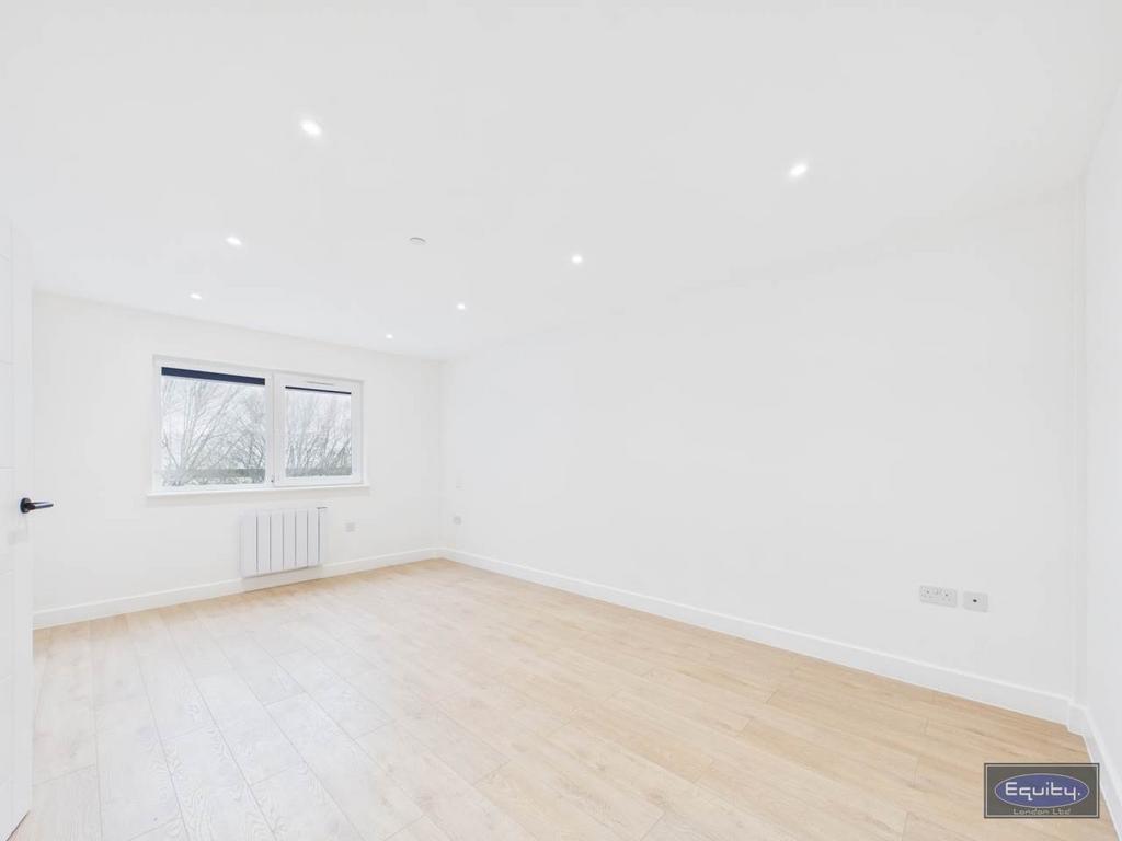 Bedroom one (2)