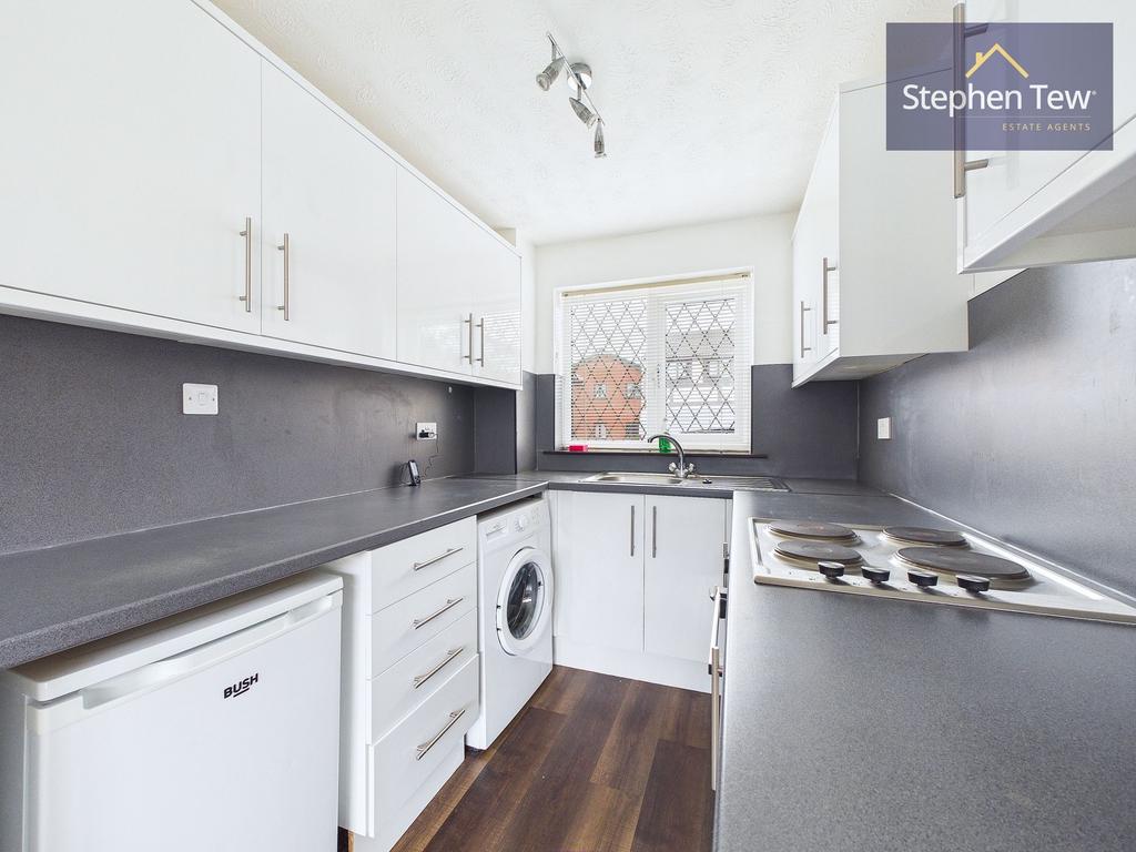 Lounge / Kitchen