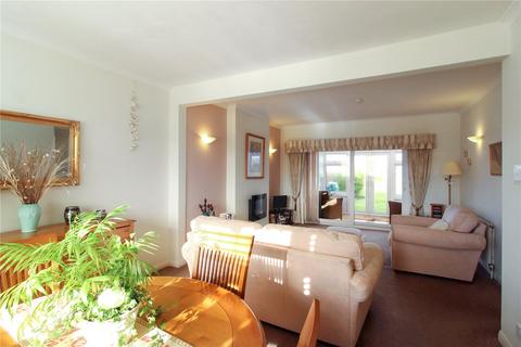 2 bedroom bungalow for sale, Park View Drive, Leigh-on-Sea, Essex, SS9