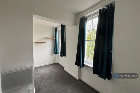 undefined, Ordnance Terrace, Chatham, ME4