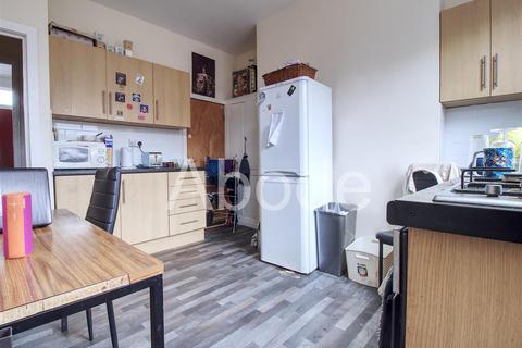 undefined, Burley Lodge Road, Hyde Park, Leeds