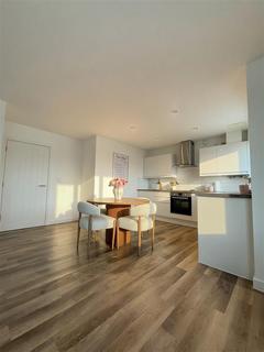 2 bedroom apartment for sale, St. Andrews Road, Northampton