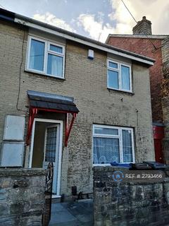 3 bedroom semi-detached house to rent, Elliott Road, Sheffield, S6