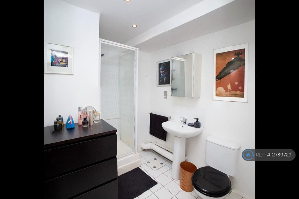 Ensuite Bathroom