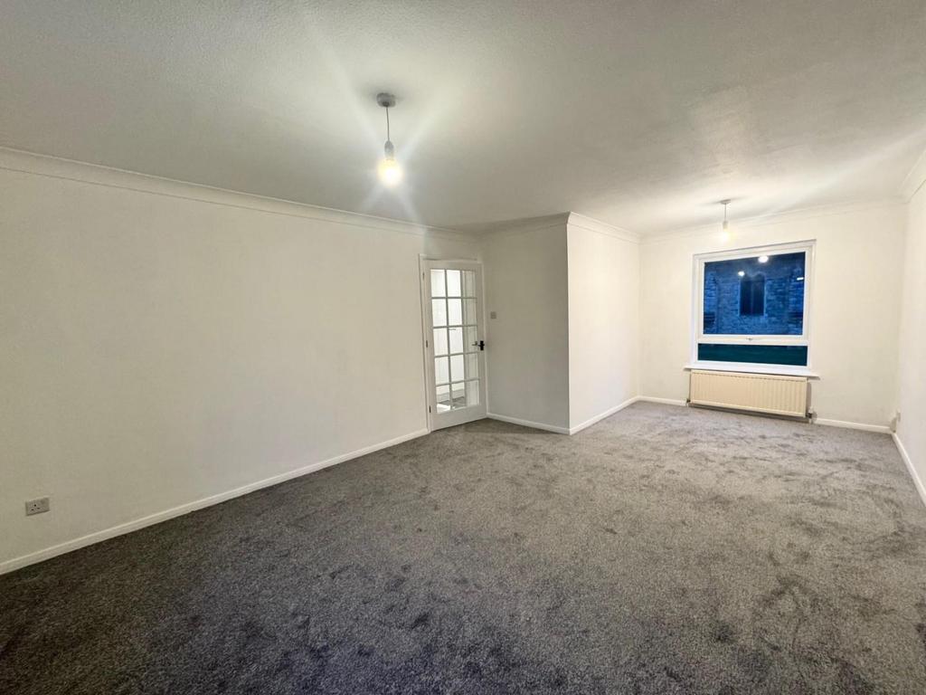Lounge1.jpeg