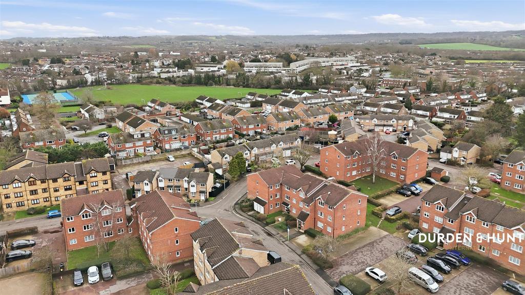 Howard Close