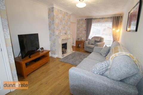 3 bedroom semi-detached house for sale, Farleigh Grove, Stoke-On-Trent ST2