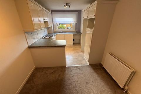3 bedroom end of terrace house to rent, Heathfield, Wishaw