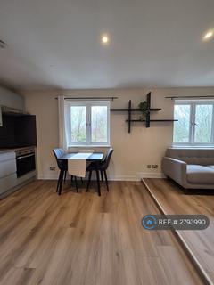1 bedroom flat to rent, Jamestown Way, London, E14