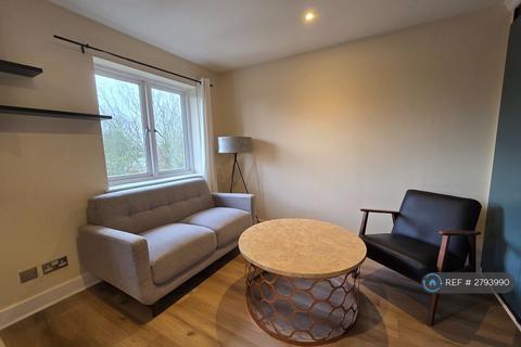 1 bedroom flat to rent, Jamestown Way, London, E14