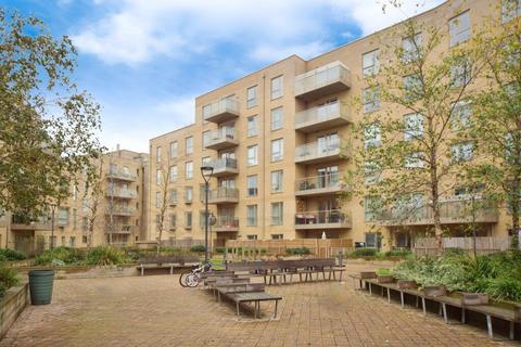 2 bedroom apartment for sale, Winchelsea Road, London